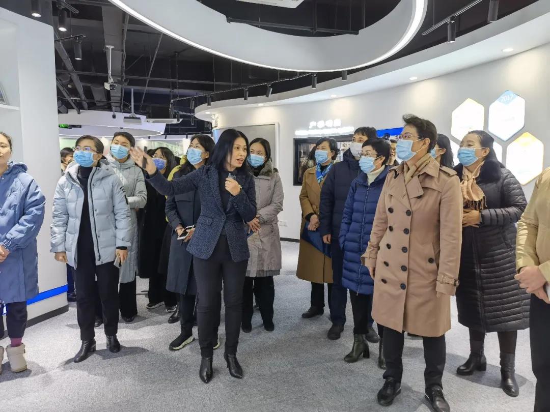 有朋自遠方來，健培科技迎來全國婦聯一批特殊客人！